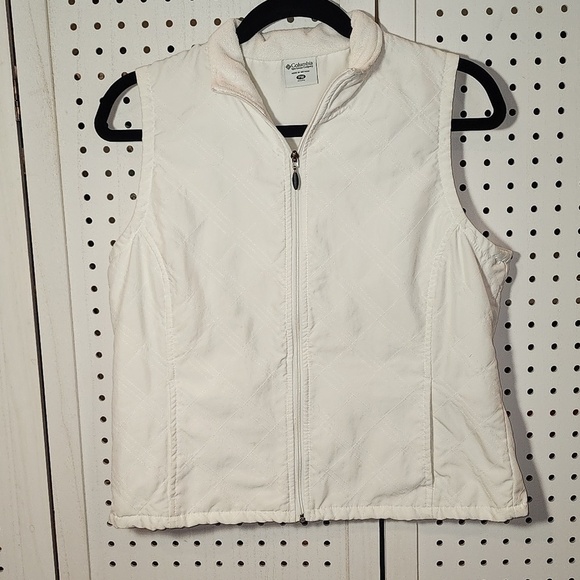 Columbia Jackets & Blazers - Columbia size PM White Vest Full Zip Lightweight